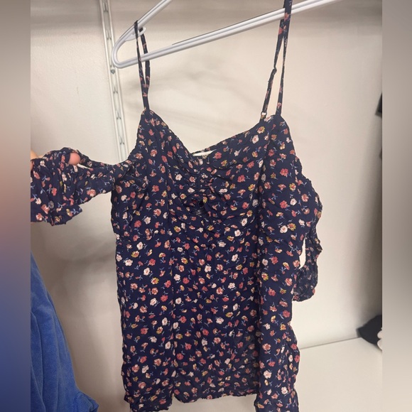 American eagle medium blue flowers tank - Picture 1 of 4